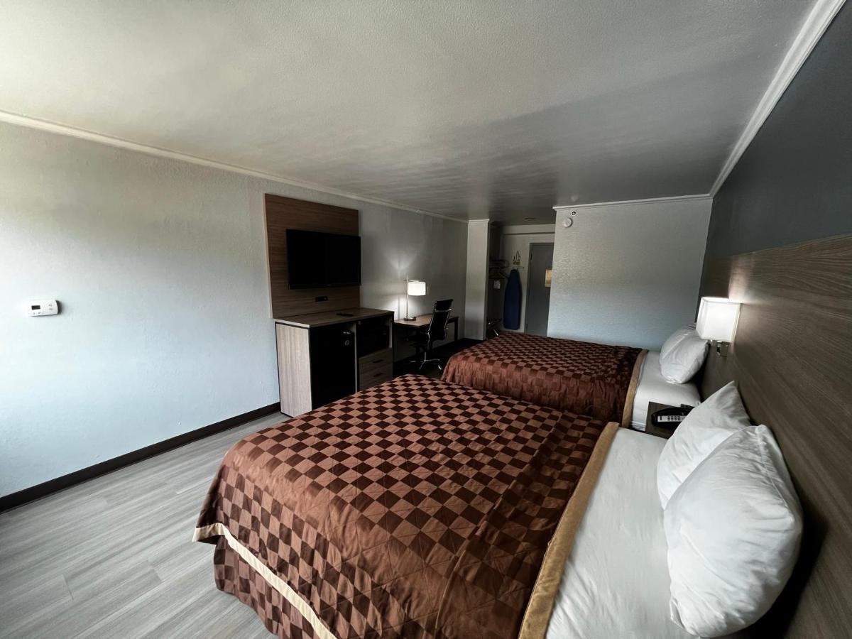 Super 8 By Wyndham Fort Worth Entertainment District エクステリア 写真