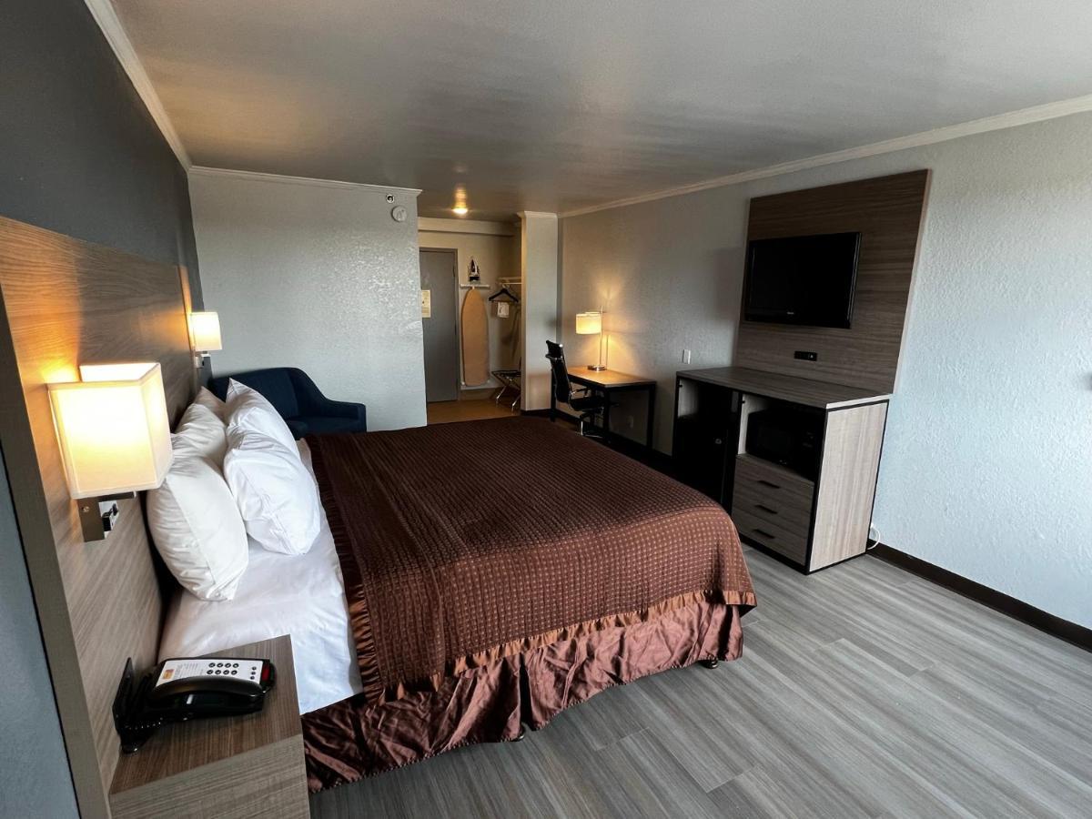 Super 8 By Wyndham Fort Worth Entertainment District エクステリア 写真